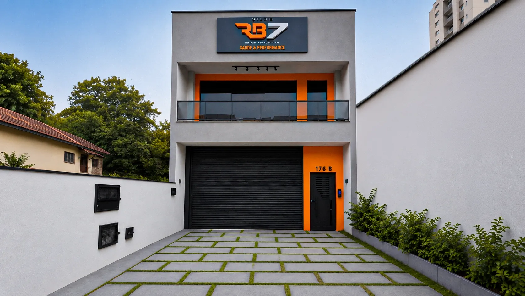 Fachada do Studio RB7 na Rua Francisco Coimbra